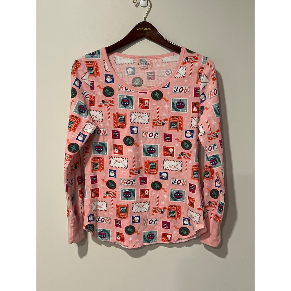 Old Navy, Christmas pajama shirt, Size Medium, 1467W